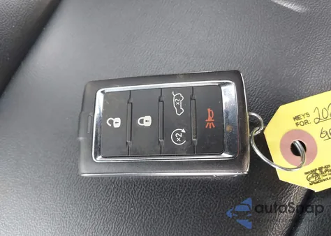 2023 Jeep Grand Cherokee Limited 4X4 z USA, uszkodzony, nr VIN 1C4RJHBG5PC643014